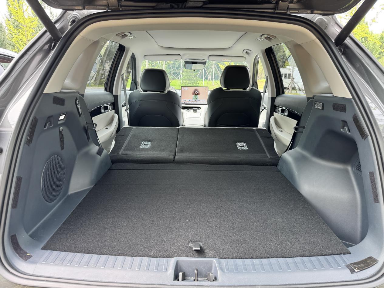 10-15万纯电SUV出新品，深蓝S05和银河E5谁更值