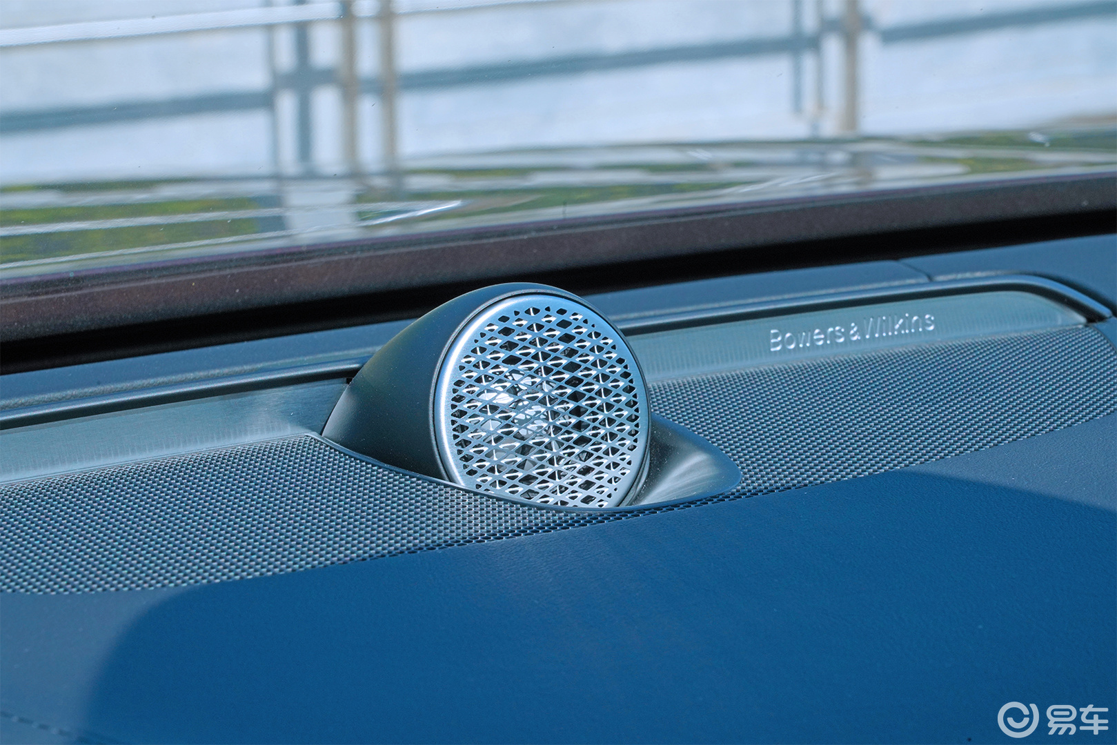 家庭选车:全新S90和 A6L,谁能接住全家的用车痛点?