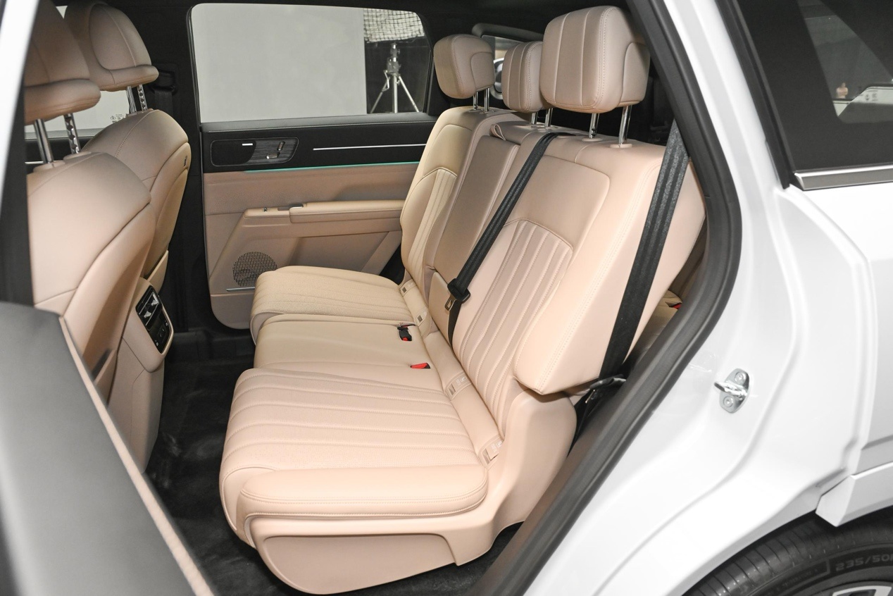 捷途山海L7 PLUS上市,比长安启源Q07更值得买?