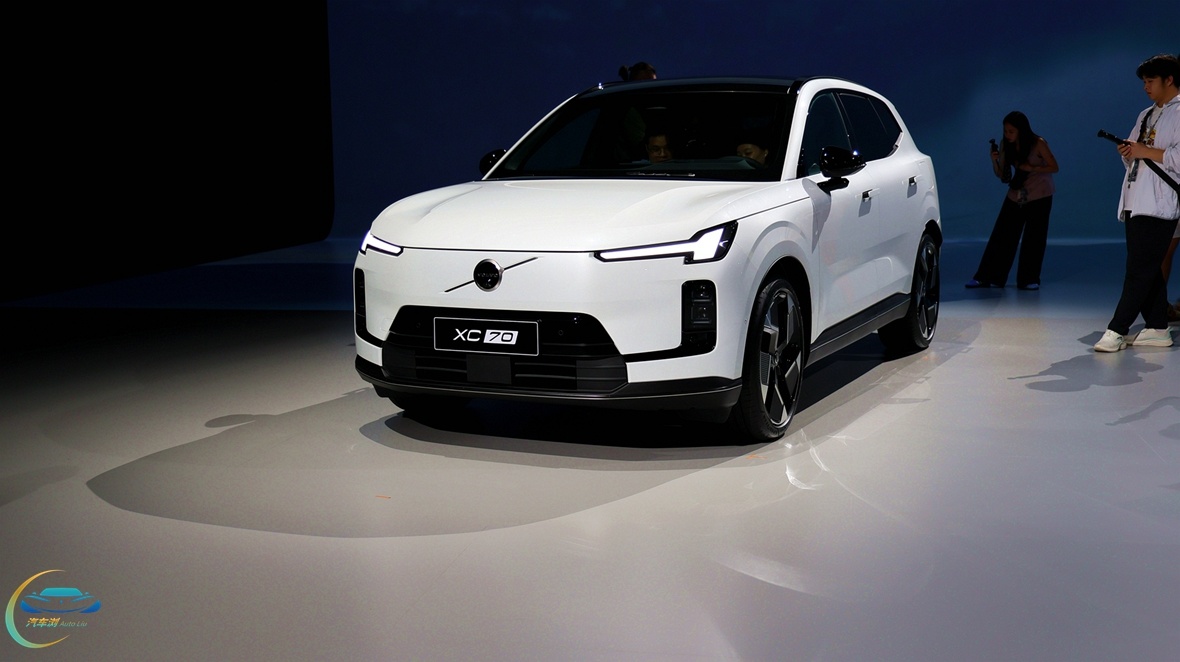 沃尔沃全新XC70岂止领跑豪华“超混”