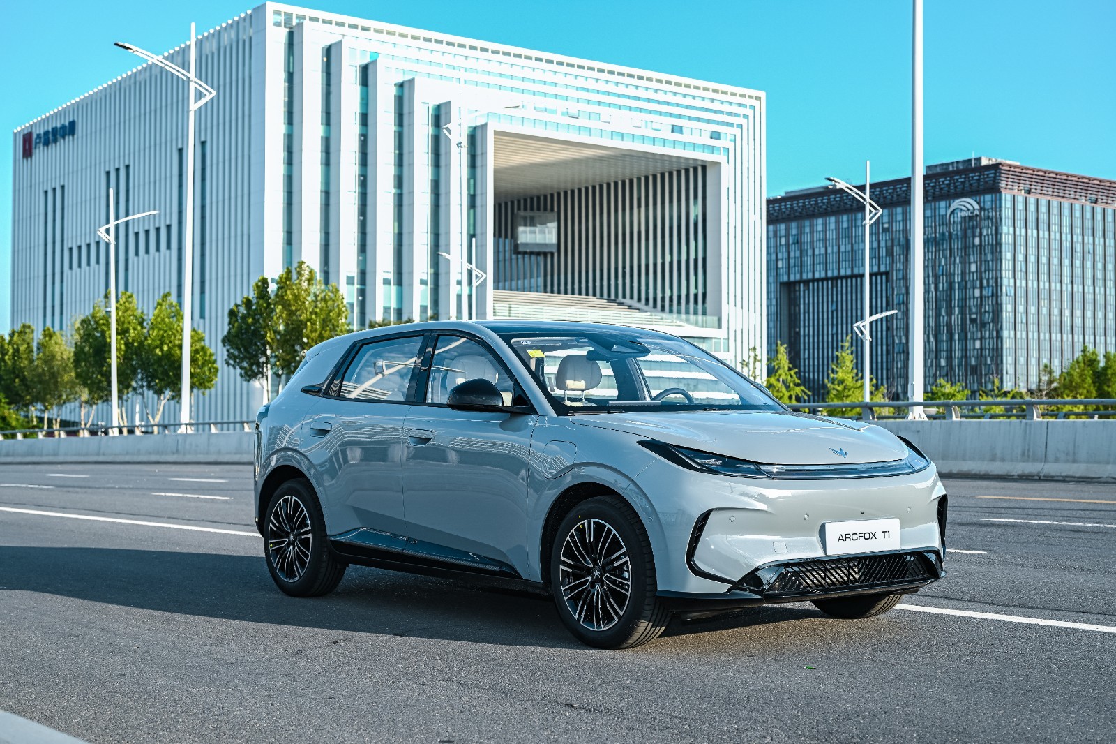 极狐T1对比吉利星愿,三大核心优势奠定爆款基因