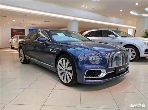 飞驰 全部在售 2024款 2023款 2022款 2021款 2020款 2017款宾利飞驰优惠83万 最低196万