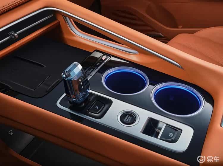 全新吉利博越VS长安CS75 PLUS,10万该怎么选