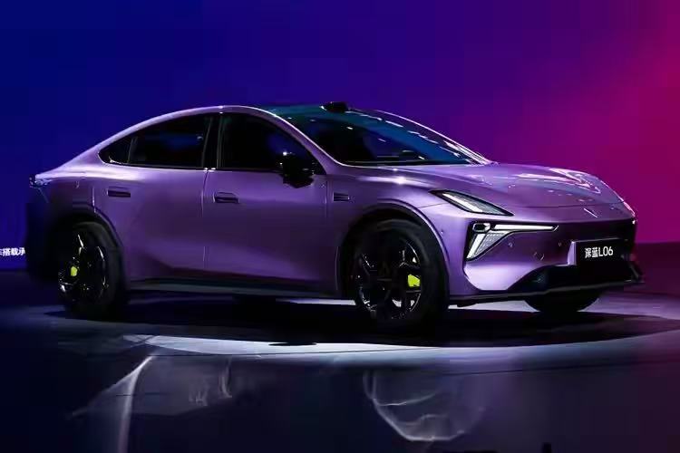 把“超跑级”硬件塞进15万元级，深蓝L06有爆款潜质吗？