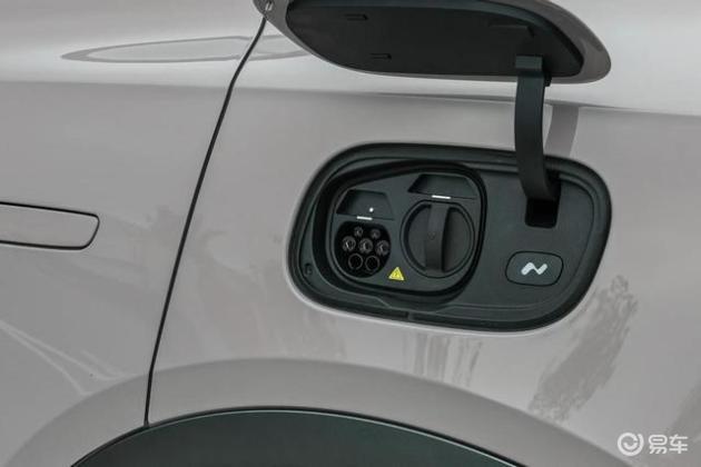 乐道L60、Model Y与理想L6对比，选哪个更划算