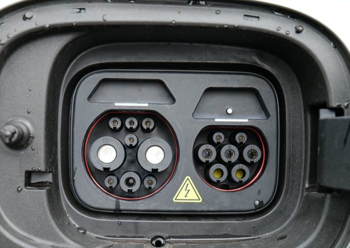 双车横评！比亚迪宋PLUS DM-i VS长安启源Q07