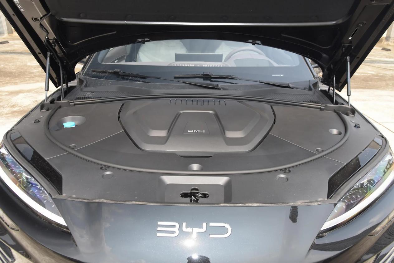 15万预算，长安启源Q07和宋PLUS DM-i怎么选？