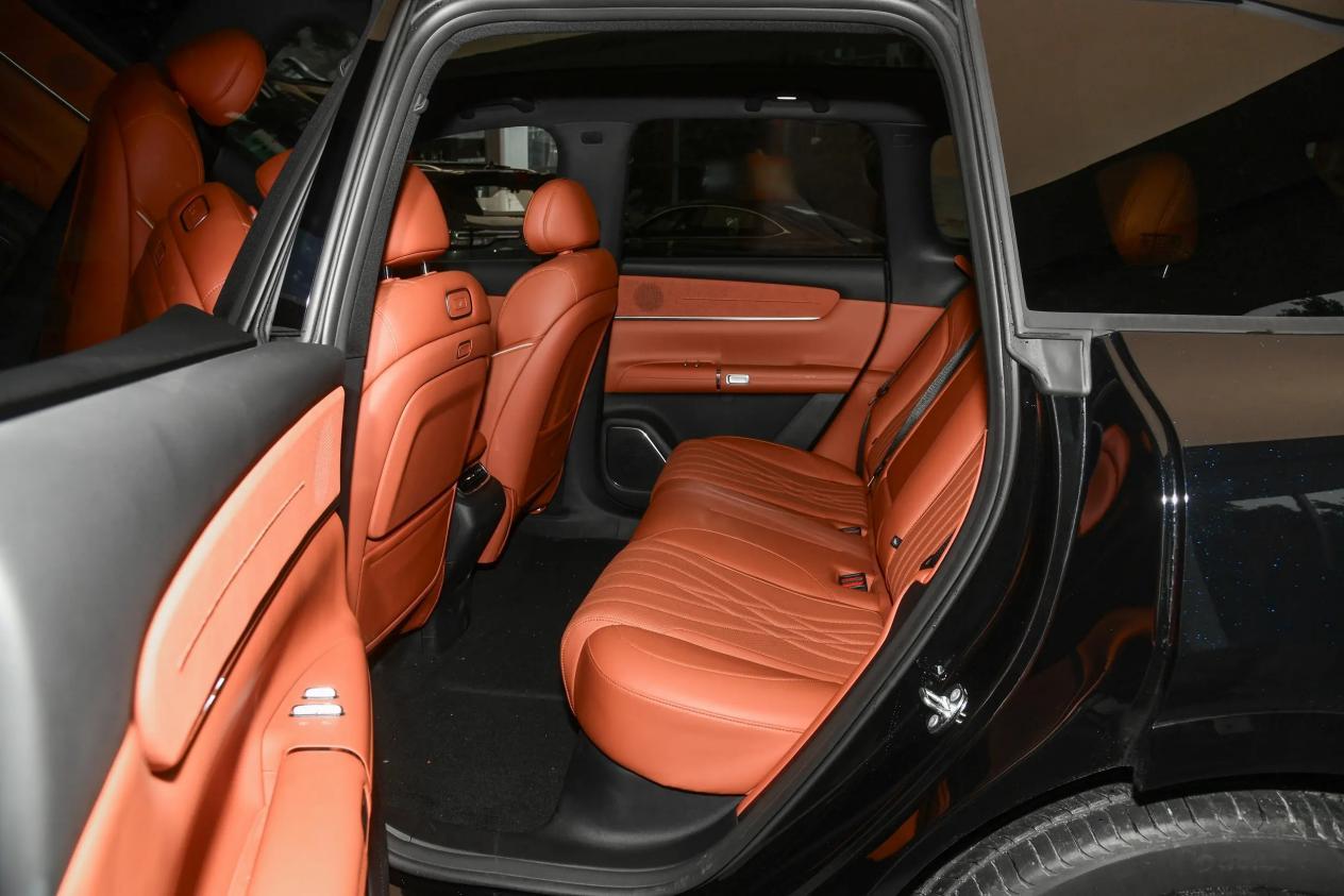 15万预算，长安启源Q07和宋PLUS DM-i怎么选？