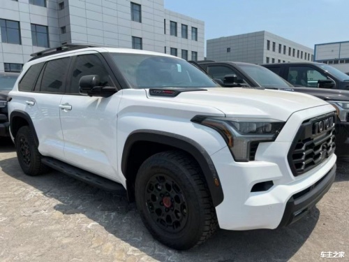 成都远卓名车红杉加版优惠24万 欢迎到店试驾