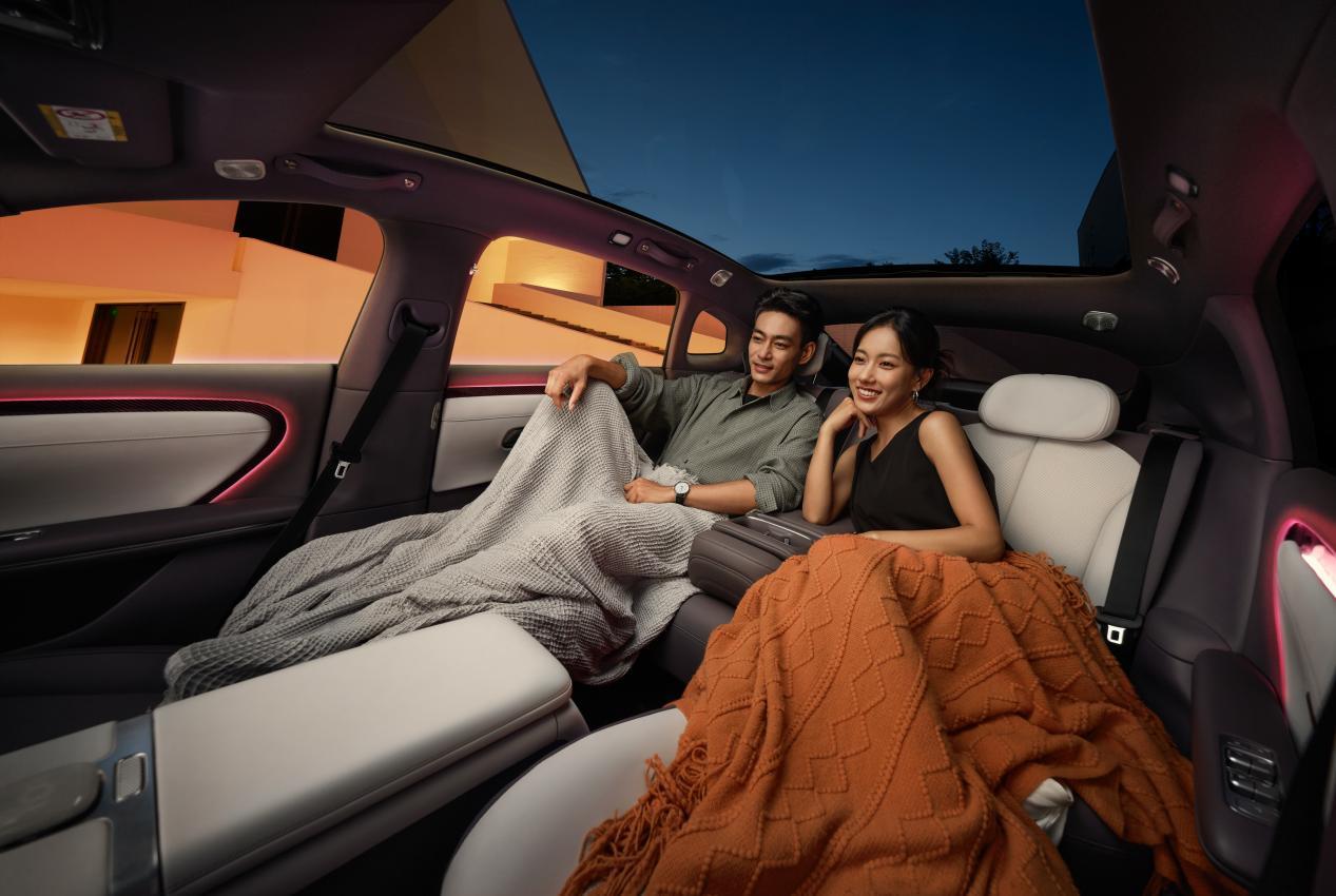 预售价11.99万元起,长安启源A06标配即高配