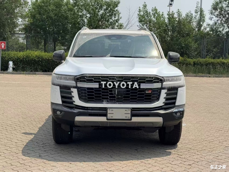 兰德酷路泽中东版 全部在售 2025款 2024款 2023款 2022款 2021款 2020款2024款丰田酷路泽4600店内现车钜惠