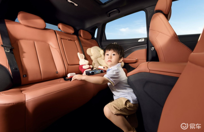 10万级SUV怎么选？第四代CS55PLUS对比锋兰达