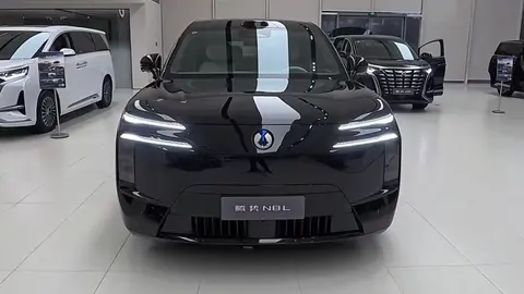 破冰前行，温暖相伴：腾势N8L DM如何重塑北方寒冬出行体验