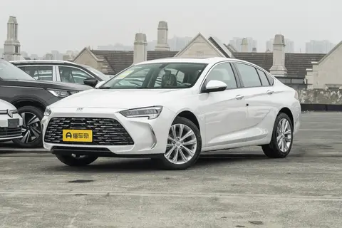 别克君威选买指南：君威1.5T vs 2.0T怎么选？