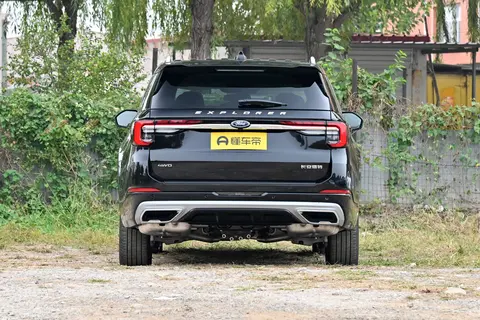 实测：福特探险者，家用SUV，空间大，好开省油，适合全家出游